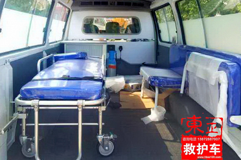 金杯小海獅高頂救護車原廠內飾圖3